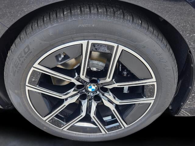 2026 BMW 740i xDrive 740i xDrive