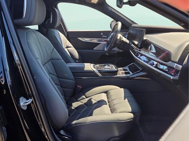 2024 BMW 760i xDrive 760i xDrive
