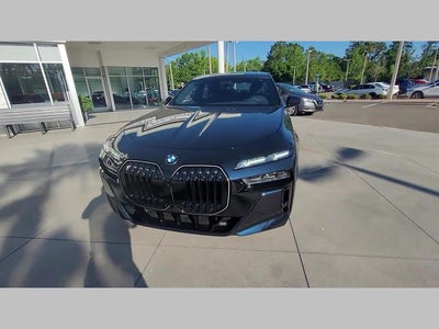 2025 BMW 7 Series 760i xDrive