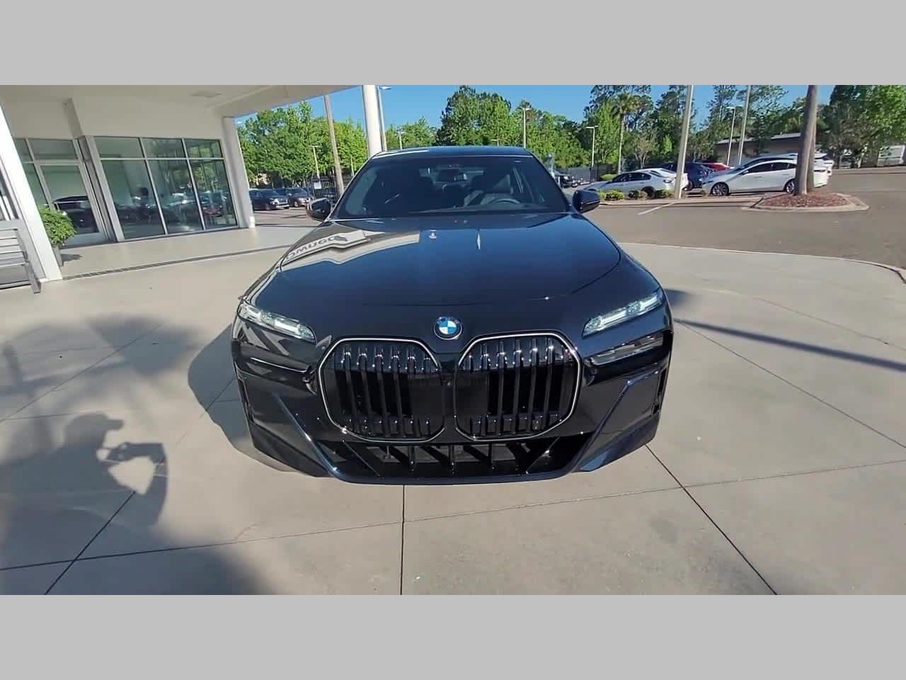 2025 BMW 7 Series 760i xDrive