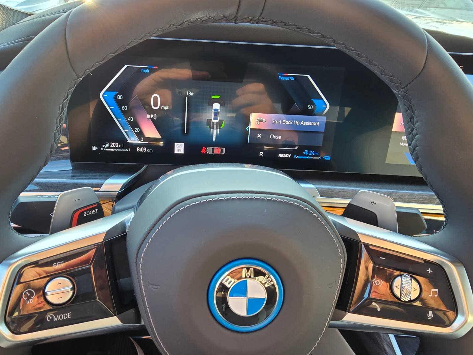 2025 BMW 7 Series 750e xDrive