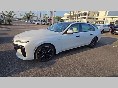 2025 BMW 7 Series 750e xDrive