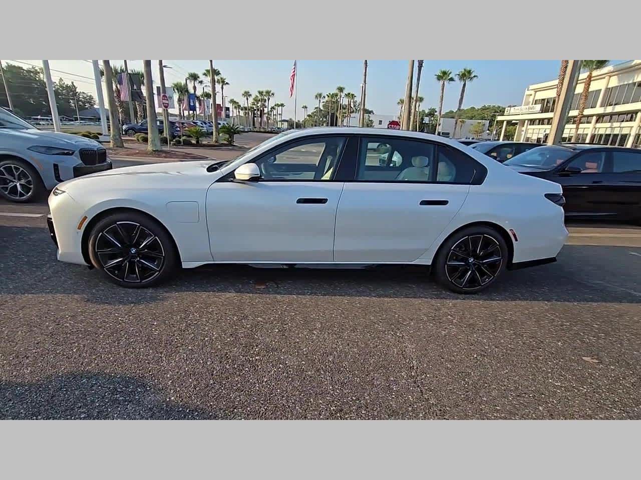 2025 BMW 7 Series 750e xDrive