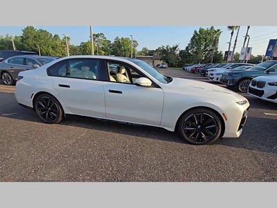 2025 BMW 7 Series 750e xDrive