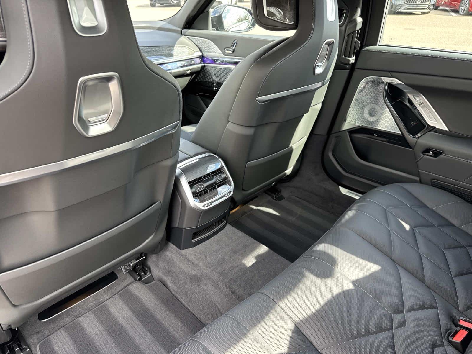 2026 BMW 7 Series 750e xDrive