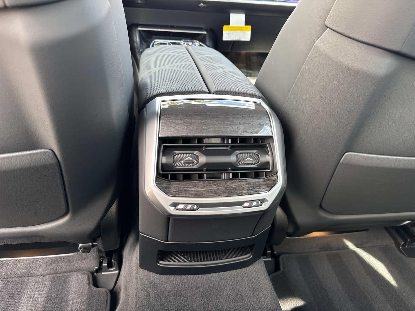 2026 BMW 7 Series 750e xDrive