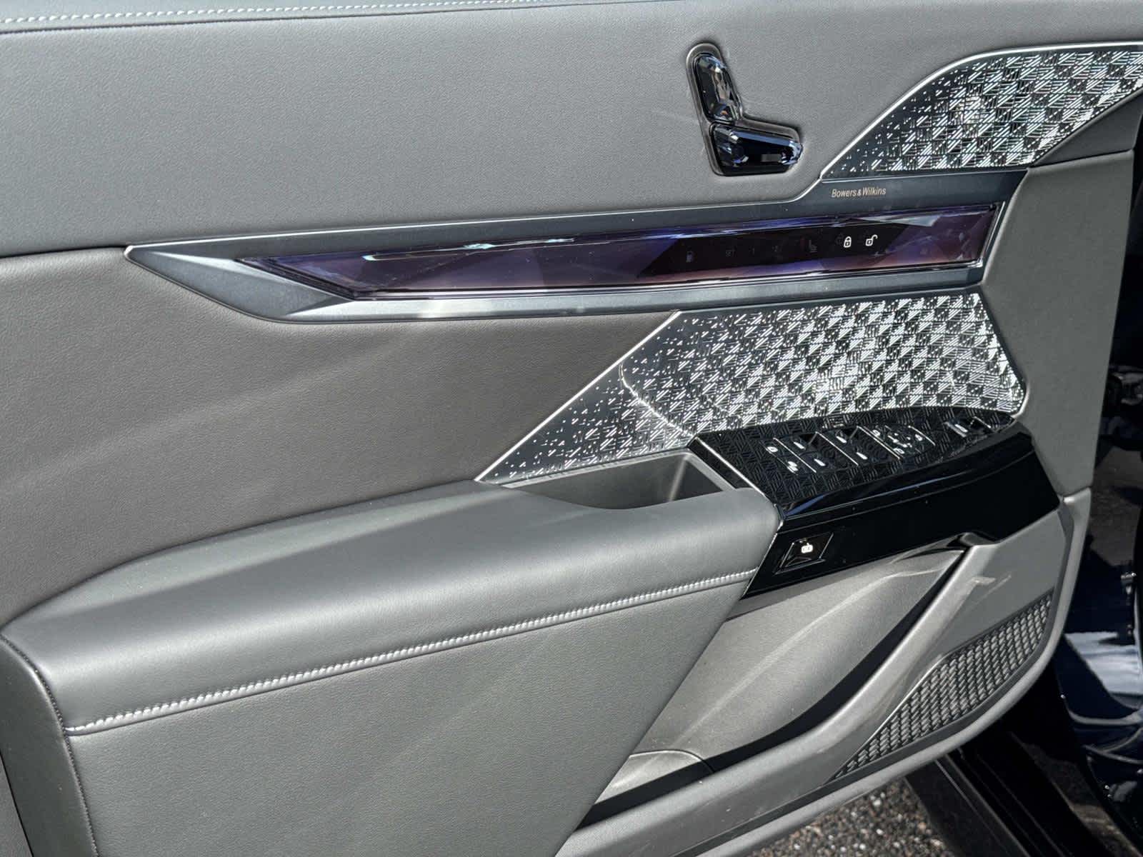 2026 BMW 7 Series 750e xDrive