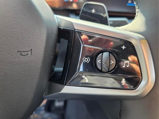 2027 BMW 530i 530i