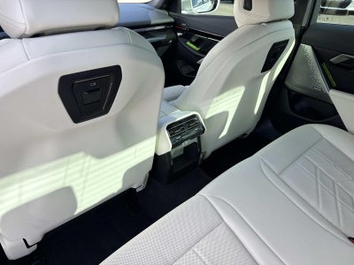 2025 BMW 5 Series 530i