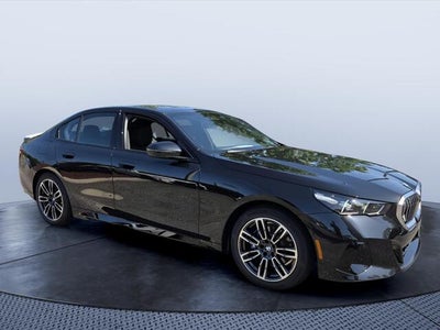 2027 BMW 530i 530i