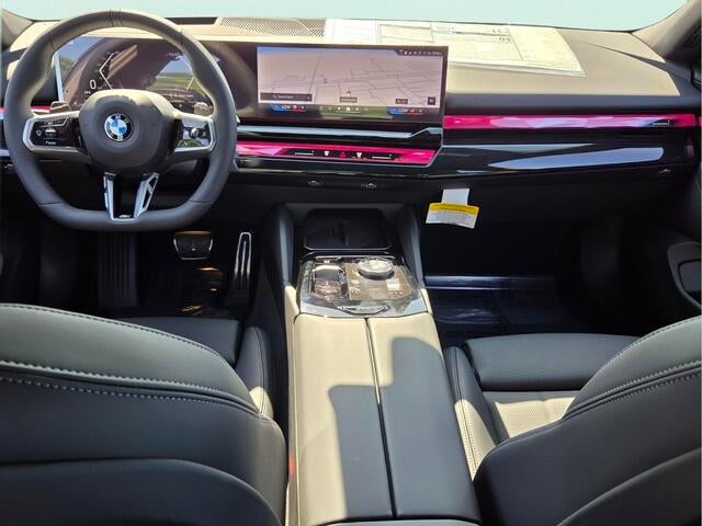 2027 BMW 530i 530i