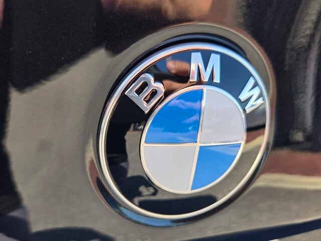 2027 BMW 530i 530i