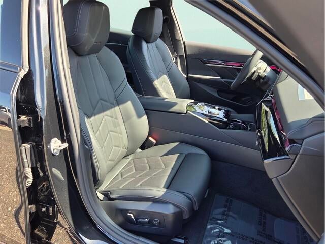 2027 BMW 530i 530i