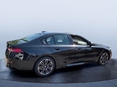 2027 BMW 530i 530i