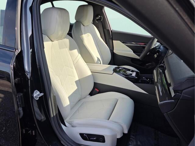 2027 BMW 530i 530i