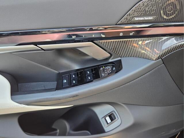 2027 BMW 530i 530i