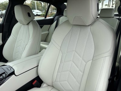 2026 BMW 5 Series 530i