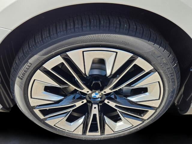 2027 BMW 530i 530i