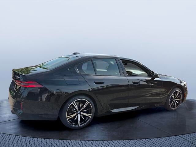 2027 BMW 530i 530i