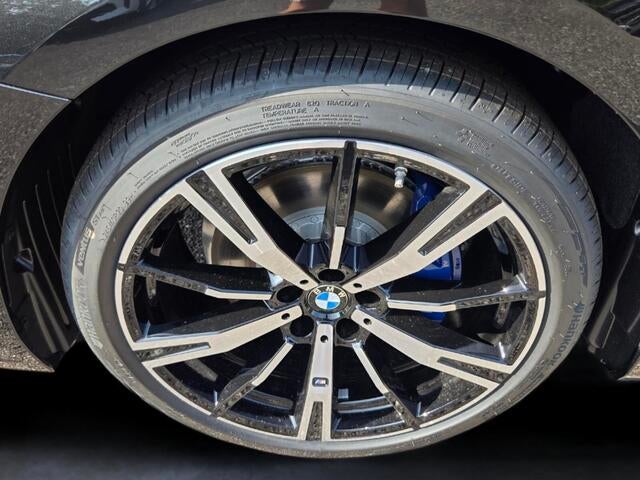 2027 BMW 530i 530i