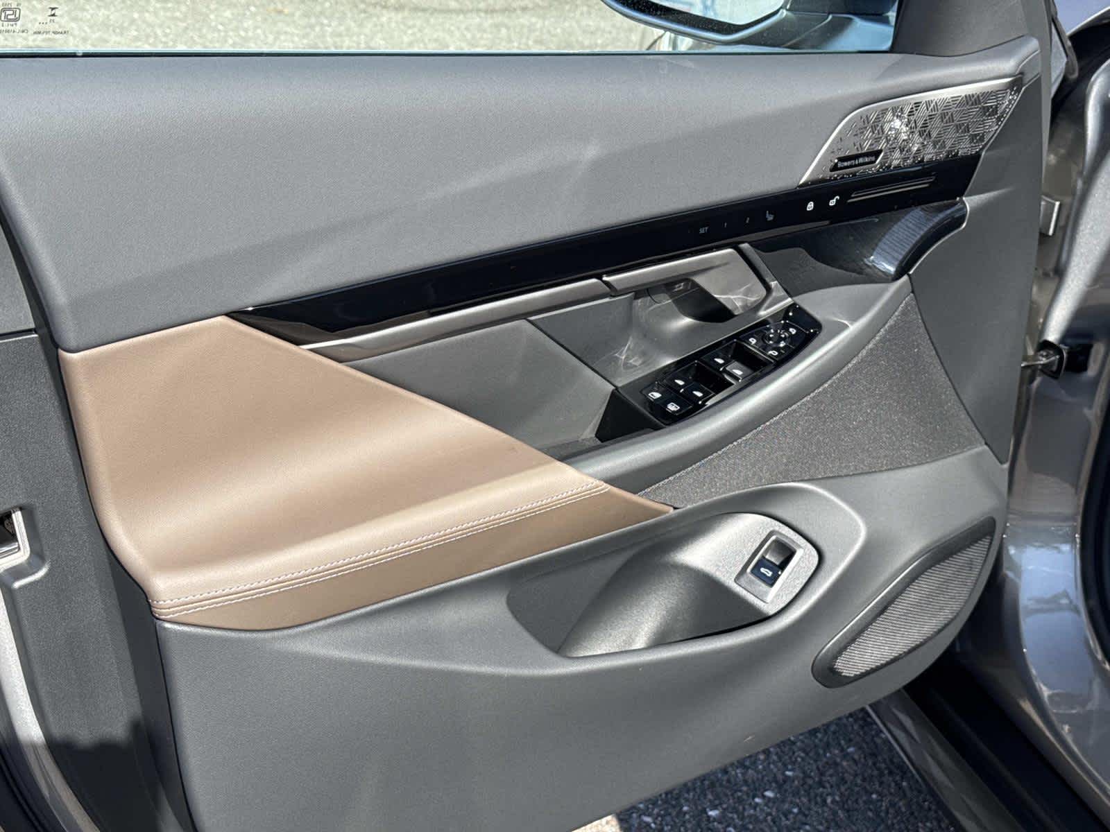 2026 BMW 5 Series 530i