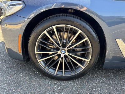 2023 BMW 530i 530i