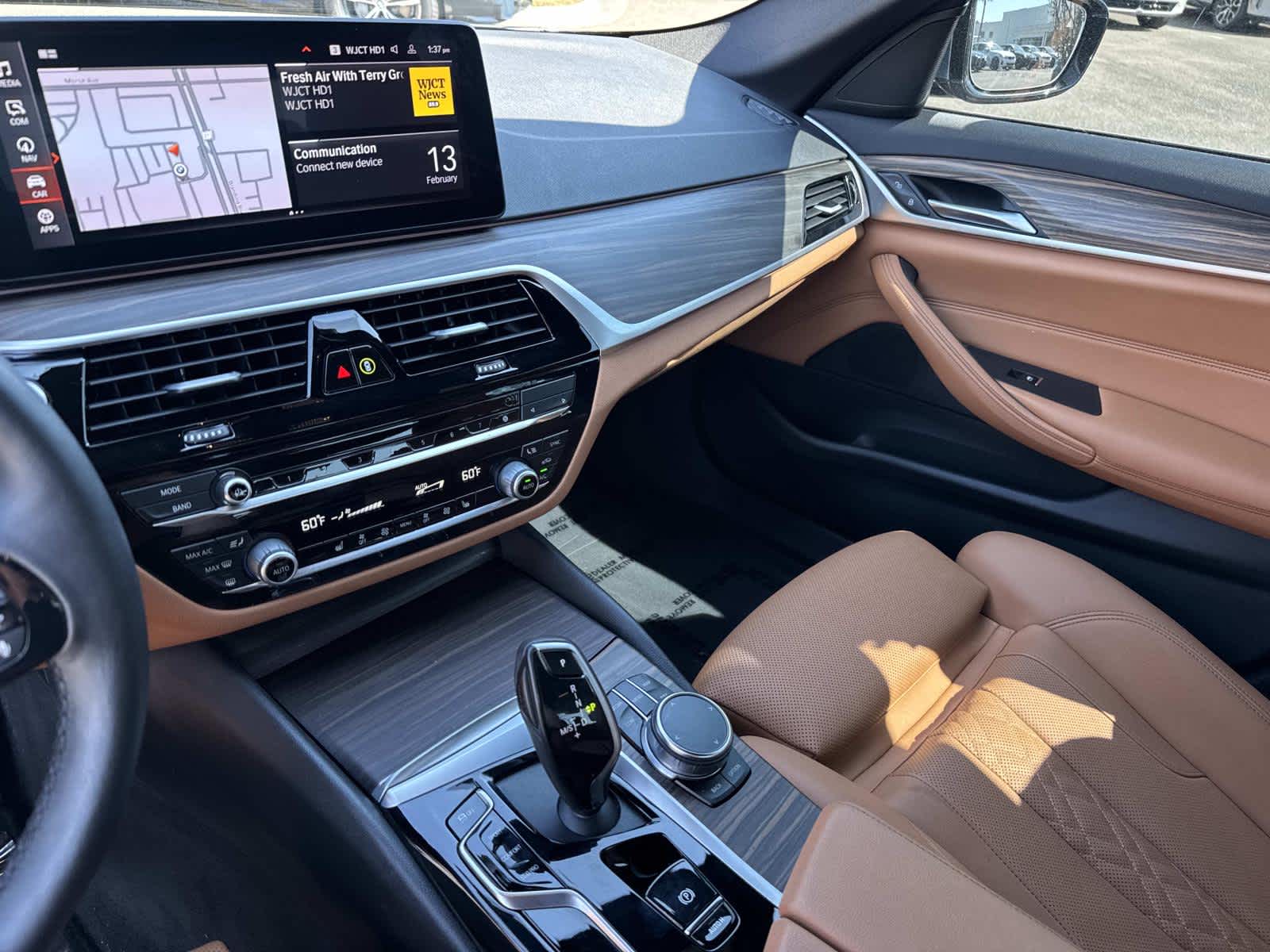 2023 BMW 530i 530i