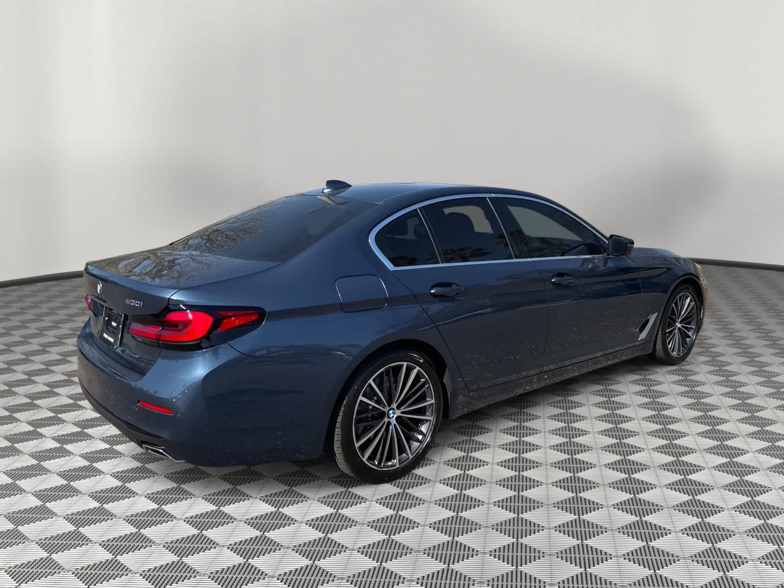 2023 BMW 530i 530i