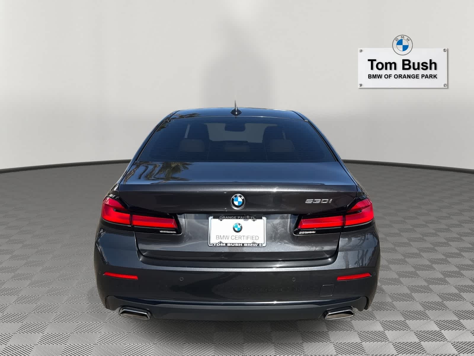 2023 BMW 5 Series 530i