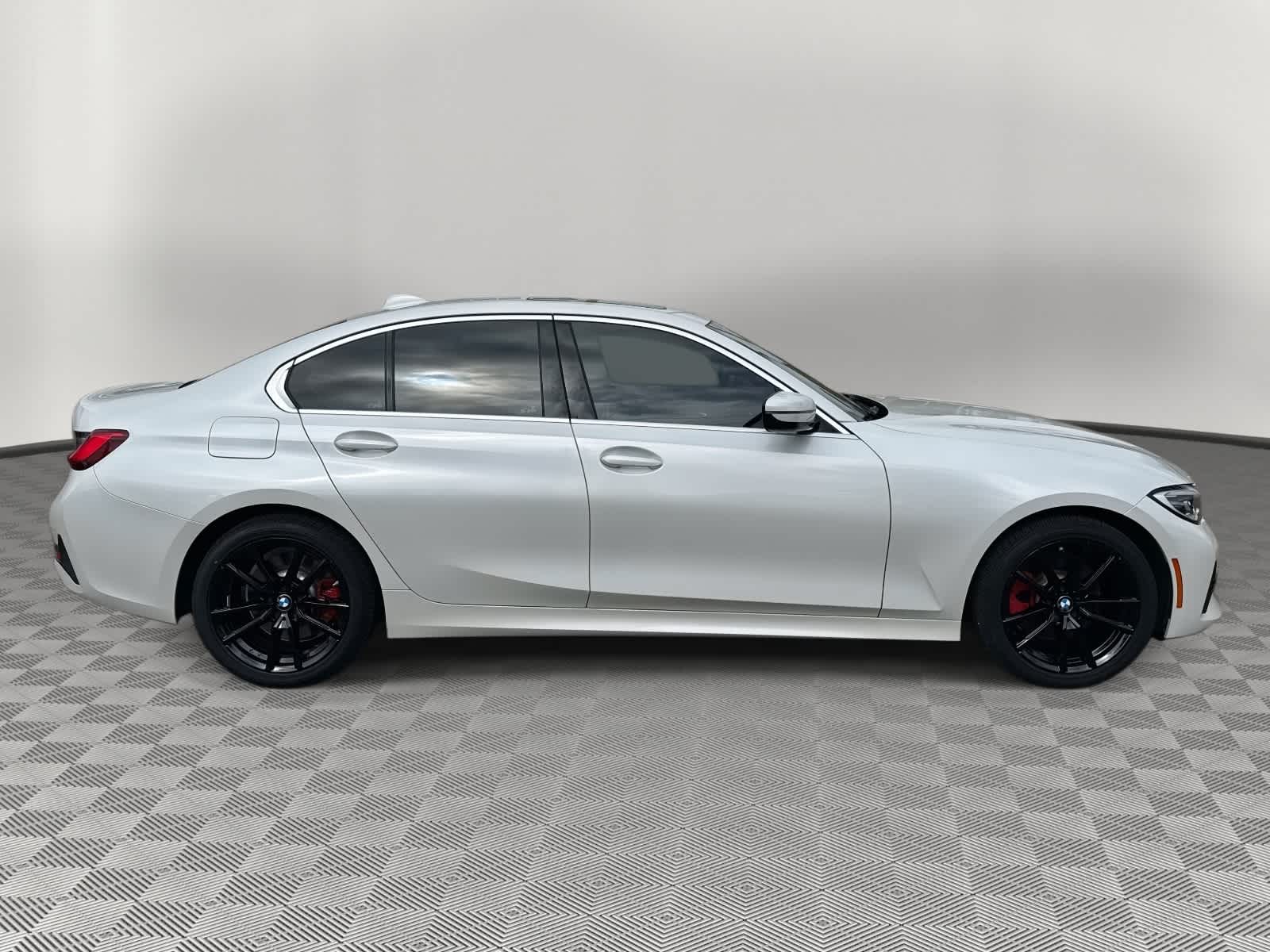 2019 BMW 3 Series 330i