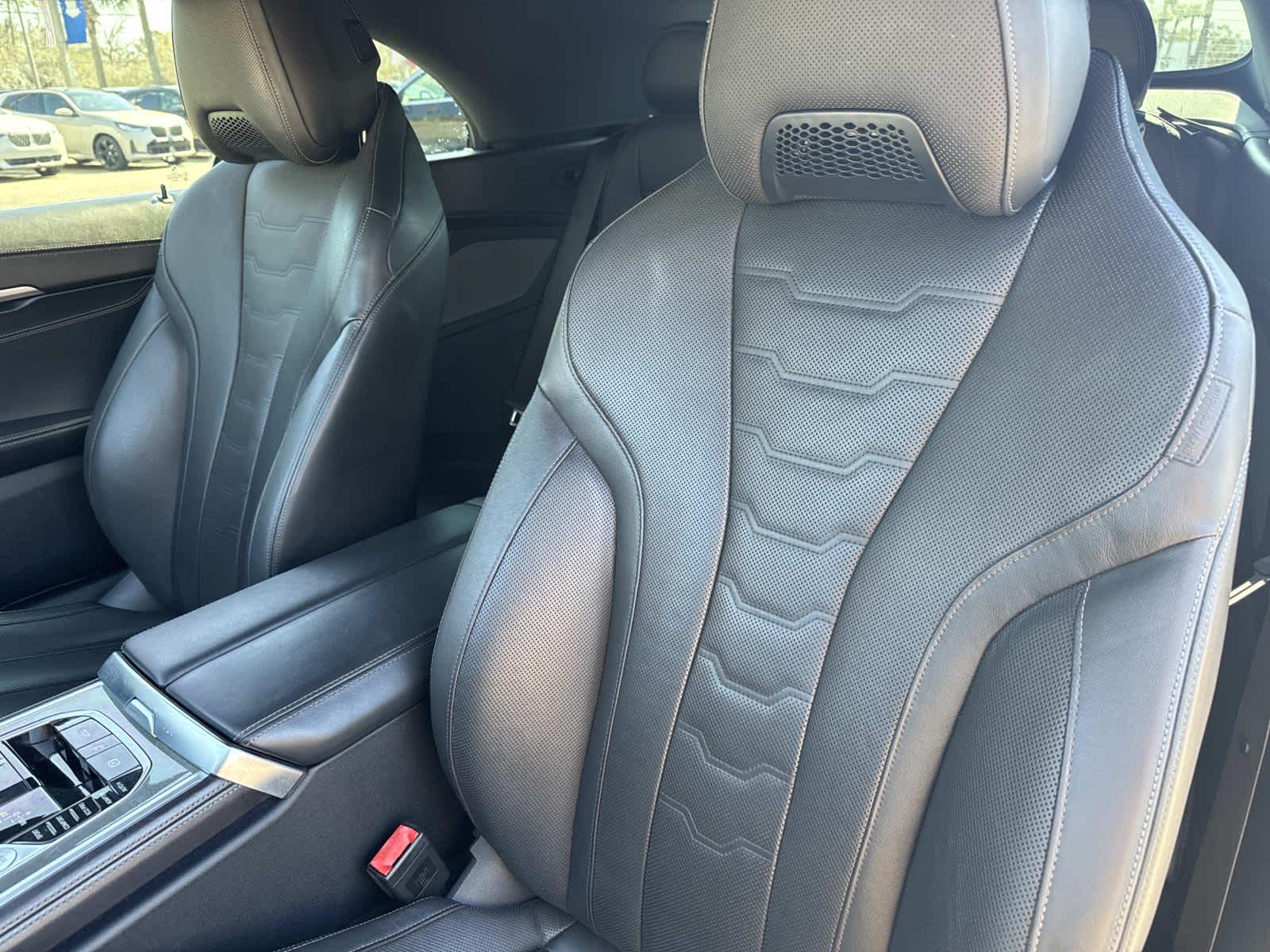 2020 BMW 8 Series 840i