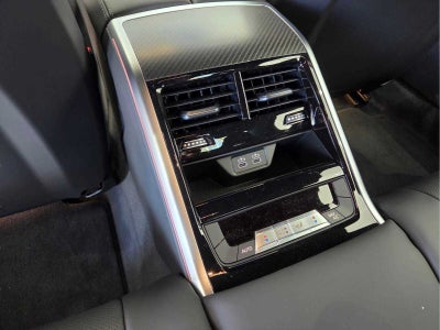 2026 BMW M850i xDrive M850i