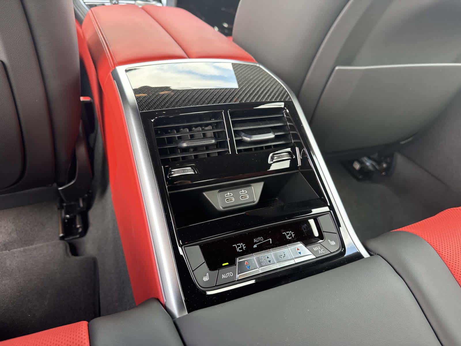 2026 BMW M850i xDrive M850i