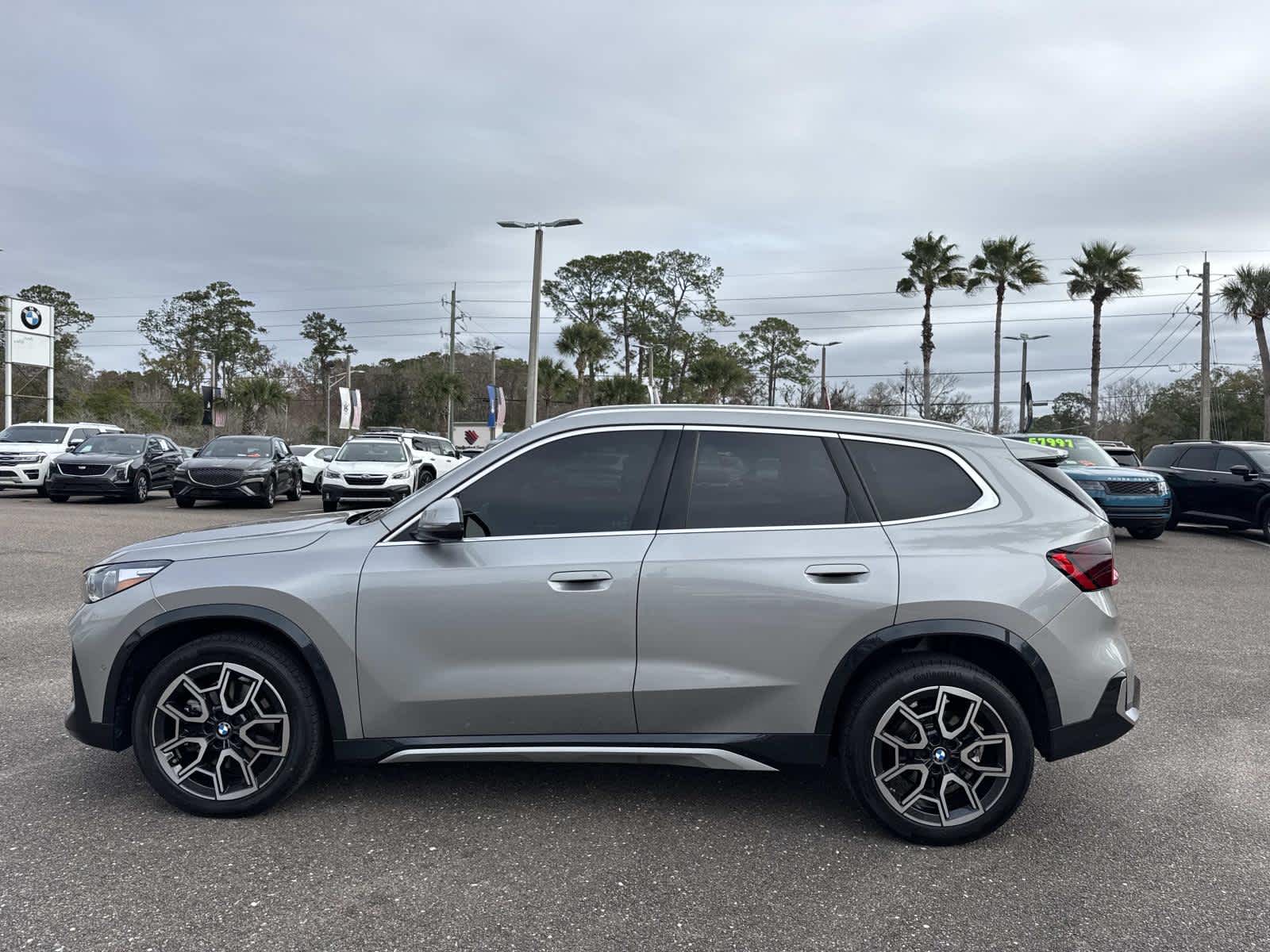 2025 BMW X1 xDrive28i