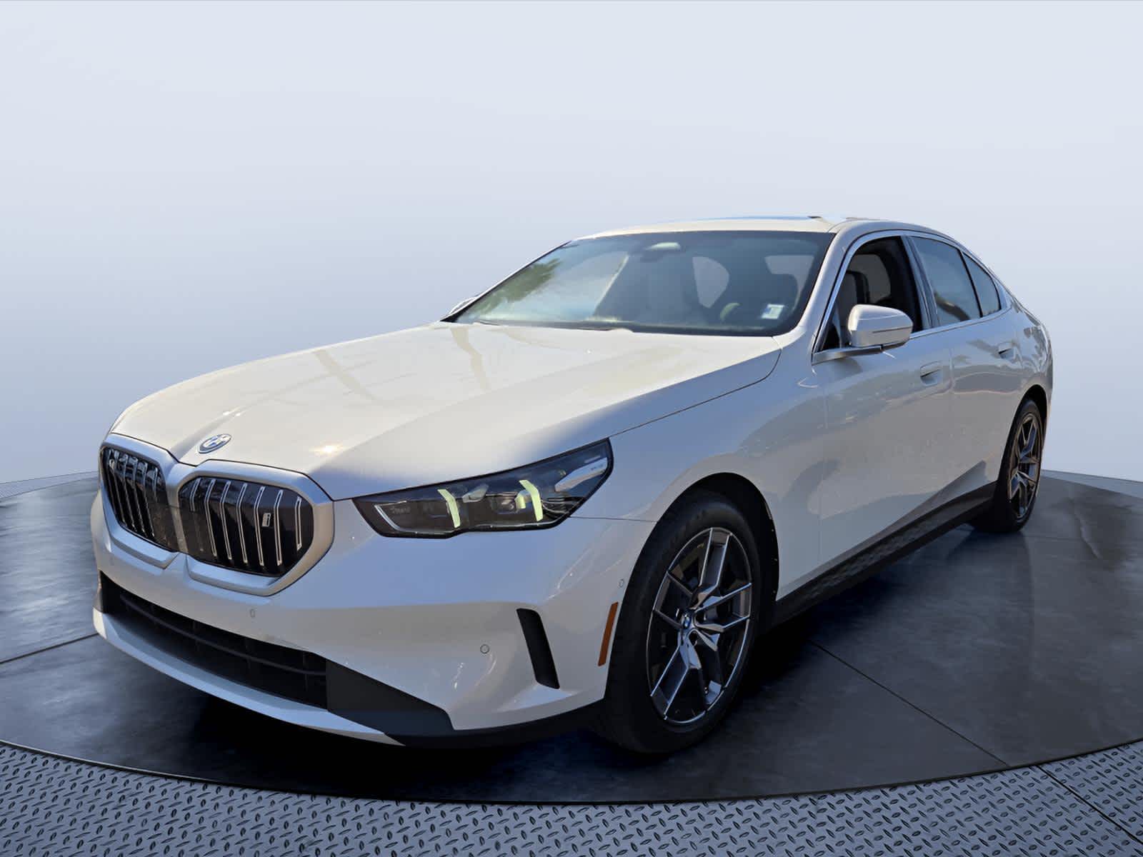 2025 BMW i5 xDrive40 Sedan's photo