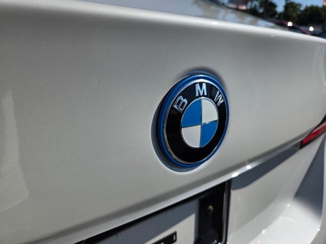 2025 BMW i5 xDrive40
