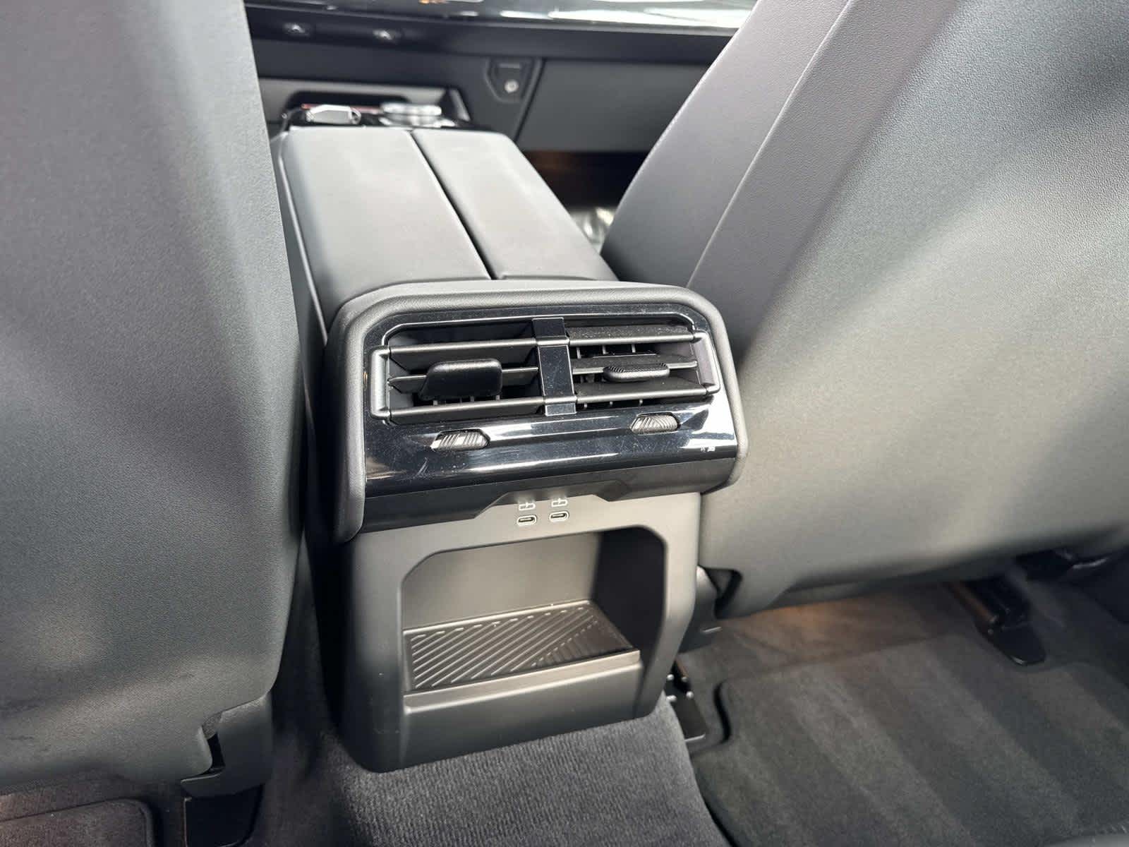 2025 BMW i5 eDrive40