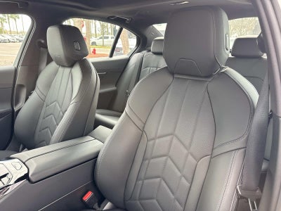 2025 BMW i5 eDrive40