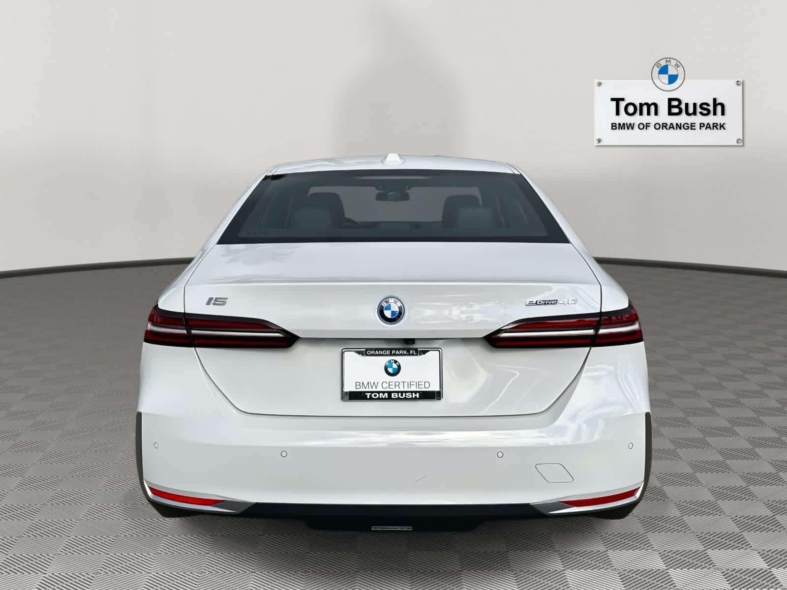 2025 BMW i5 eDrive40