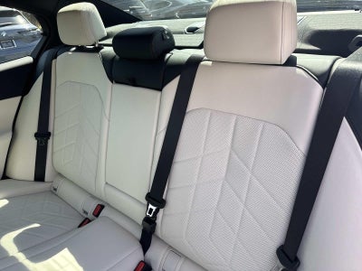 2025 BMW i5 eDrive40