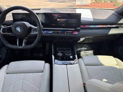 2025 BMW i5 eDrive40