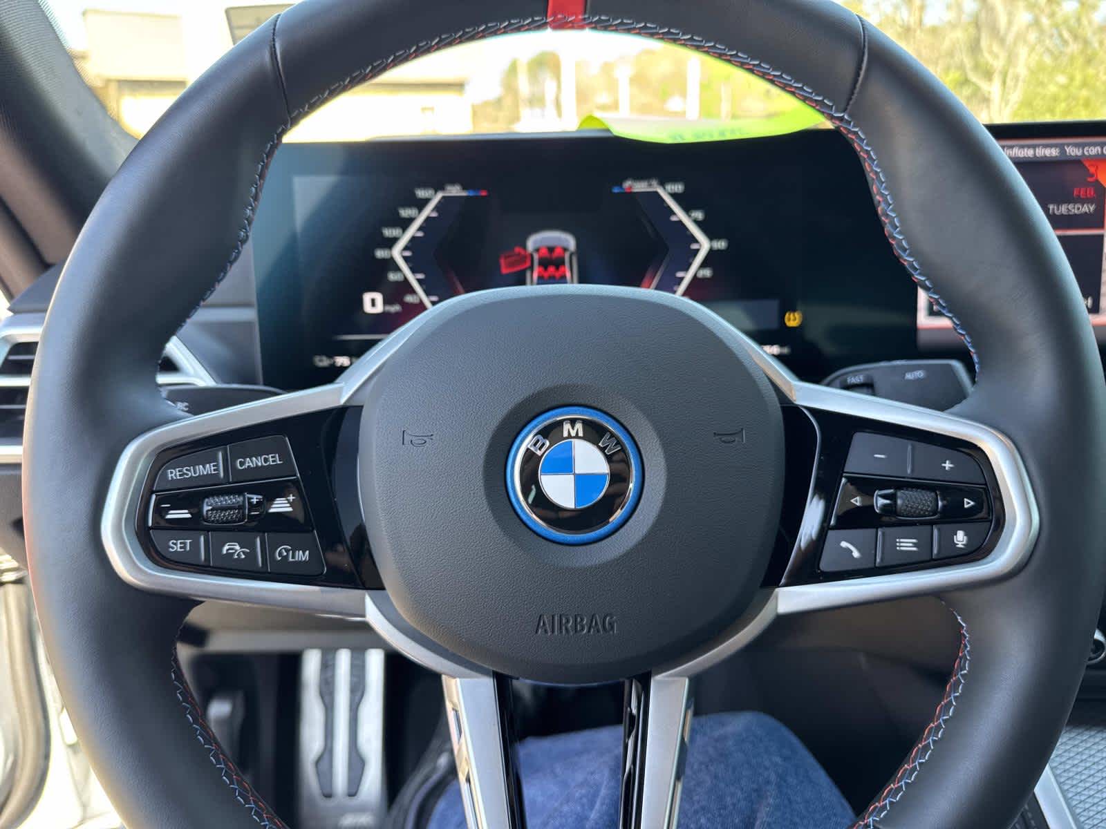 2025 BMW i4 M50