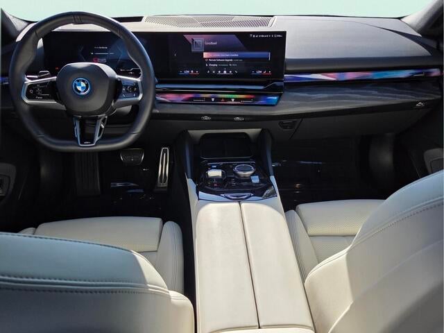 2026 BMW i5 xDrive40