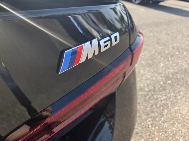 2025 BMW i5 M60