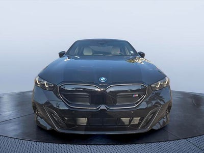 2025 BMW i5 M60