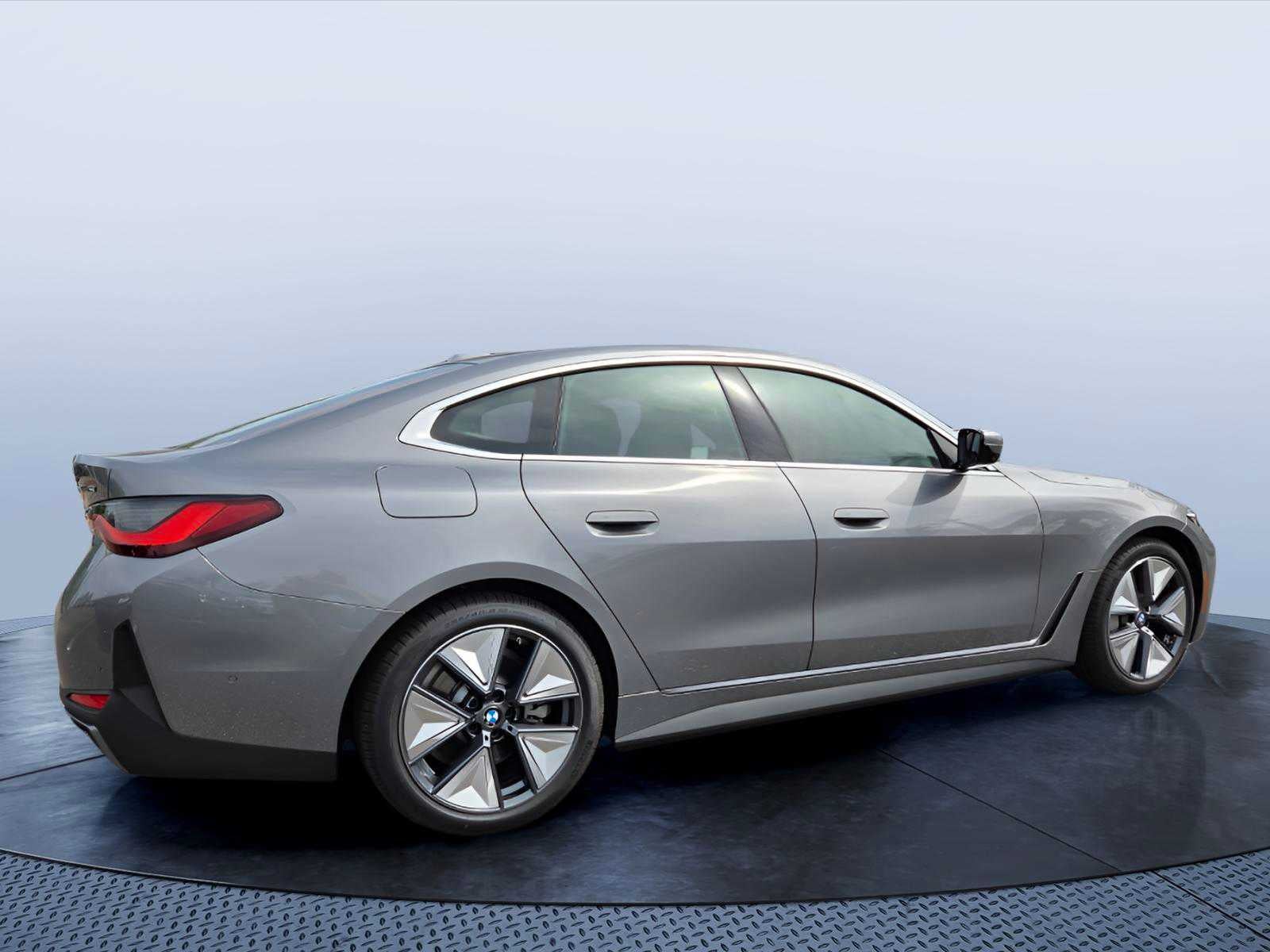 2026 BMW i4 xDrive40 xDrive40