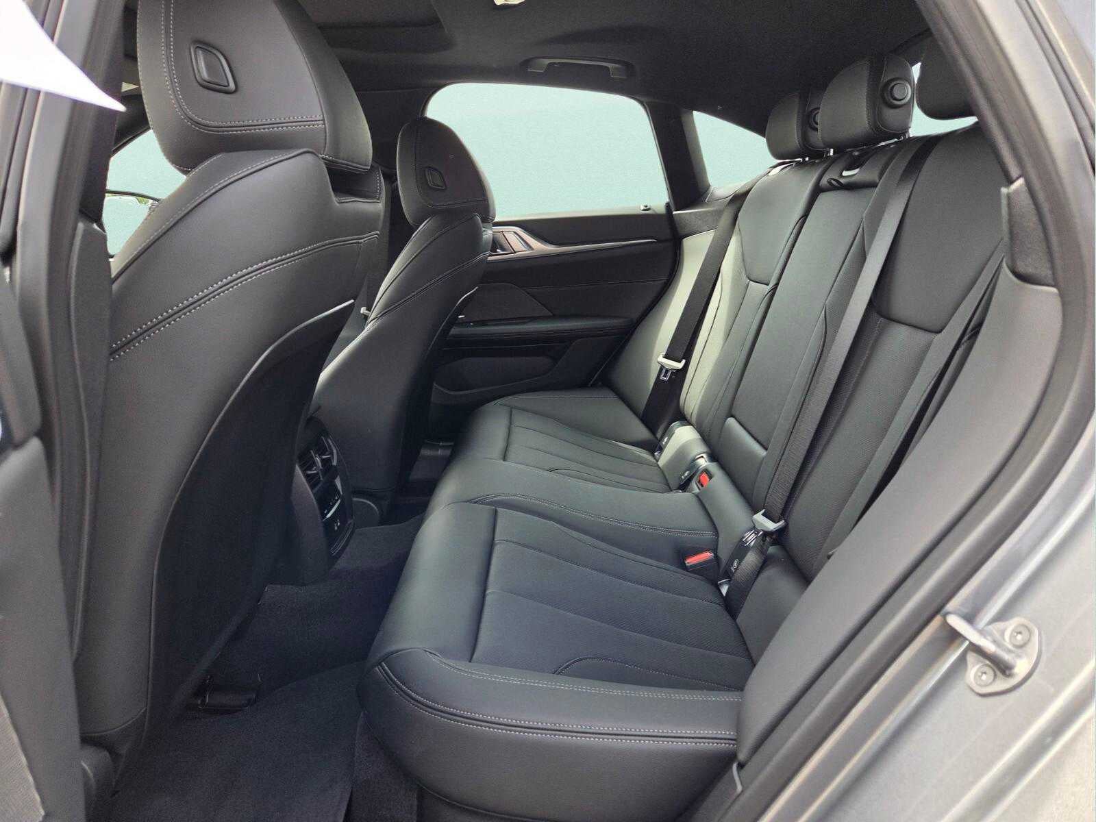 2026 BMW i4 xDrive40 xDrive40