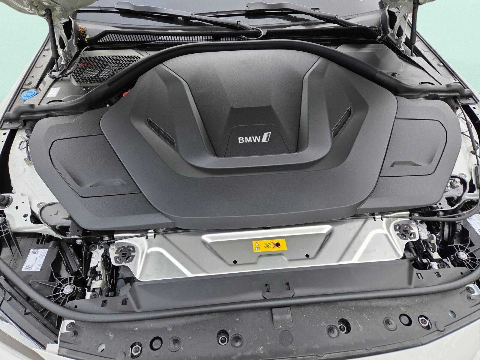 2026 BMW i4 xDrive40 xDrive40