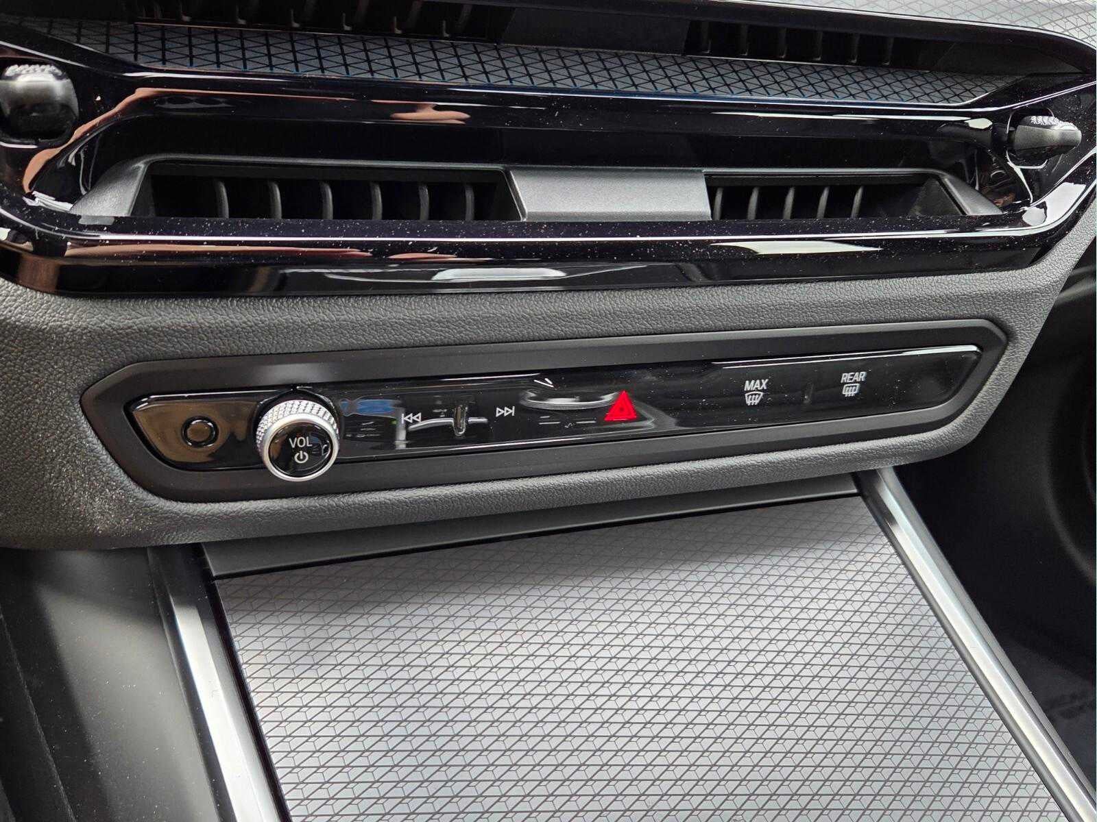 2026 BMW i4 xDrive40 xDrive40