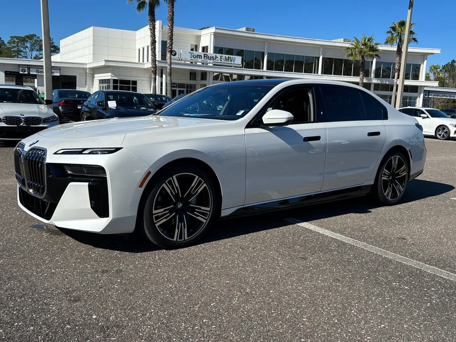 Used 2023 BMW i7  with VIN WBY53EJ00PCL81011 for sale in Jacksonville, FL